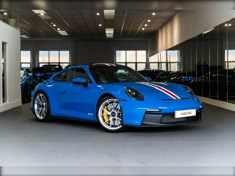 Compare Porsche 911 Gt3 2-Door PA21NPF Blue