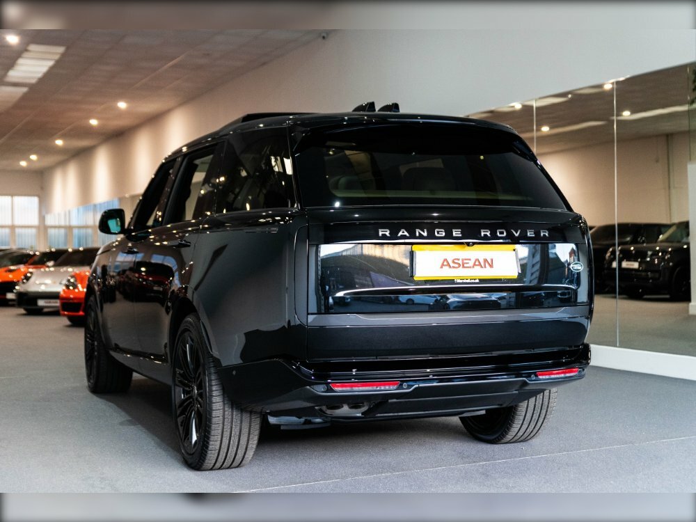 Used 2022 Land Rover Range Rover RANGE ROVER D350 AUTOBIOGRAPHY LWB7