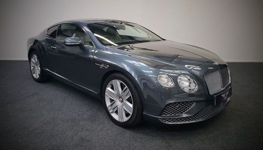 Compare Bentley Continental Gt 2016 Bentley Continental 4.0 V8 Gt Coupe 500Bhp  