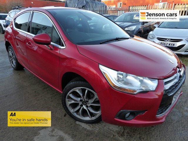 Compare Citroen DS4 Dstyle FE62BVW Red