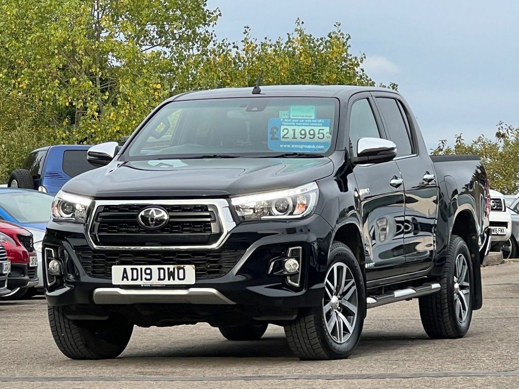 Used 2019 Toyota HILUX AD19DWO 2.4 D4D INVINCIBLE X DOUBLE CAB PICKUP AUTO 4WD E on Finance in