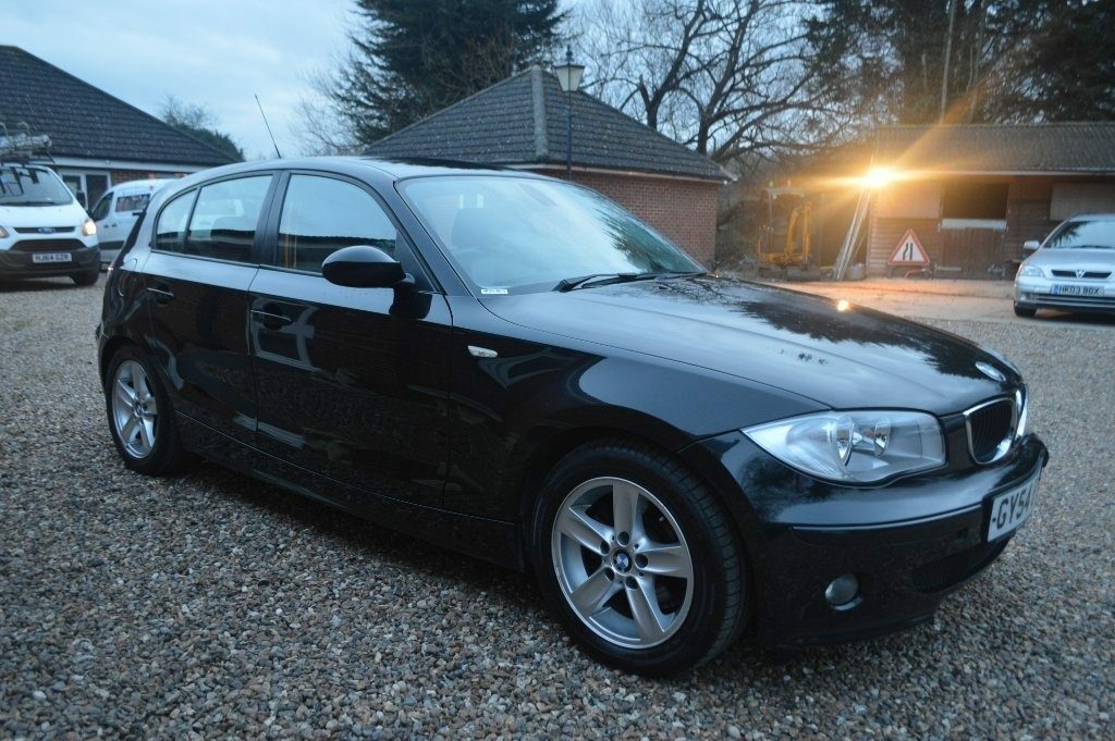 Compare BMW 1 Series 116I Sport GY54BYC Black