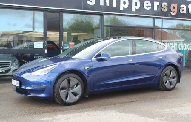 Compare Tesla Model 3 Model 3 Standard-range YF69DHU Blue