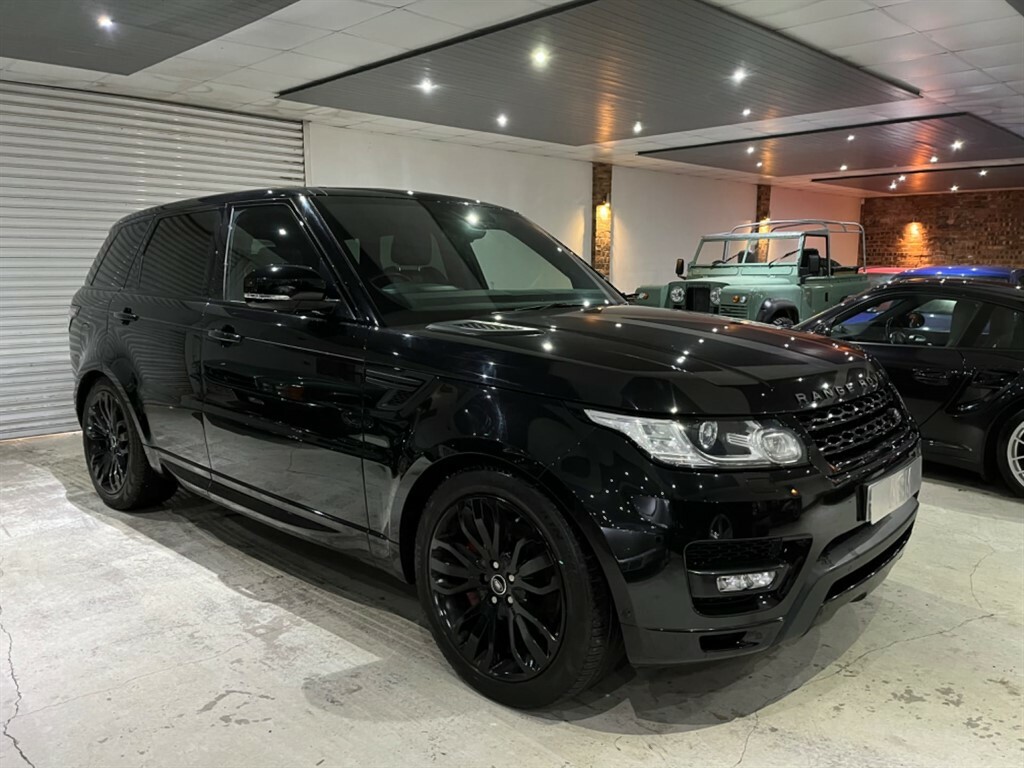 Compare Land Rover Range Rover Sport Hse Dynamic VO63OEW Black