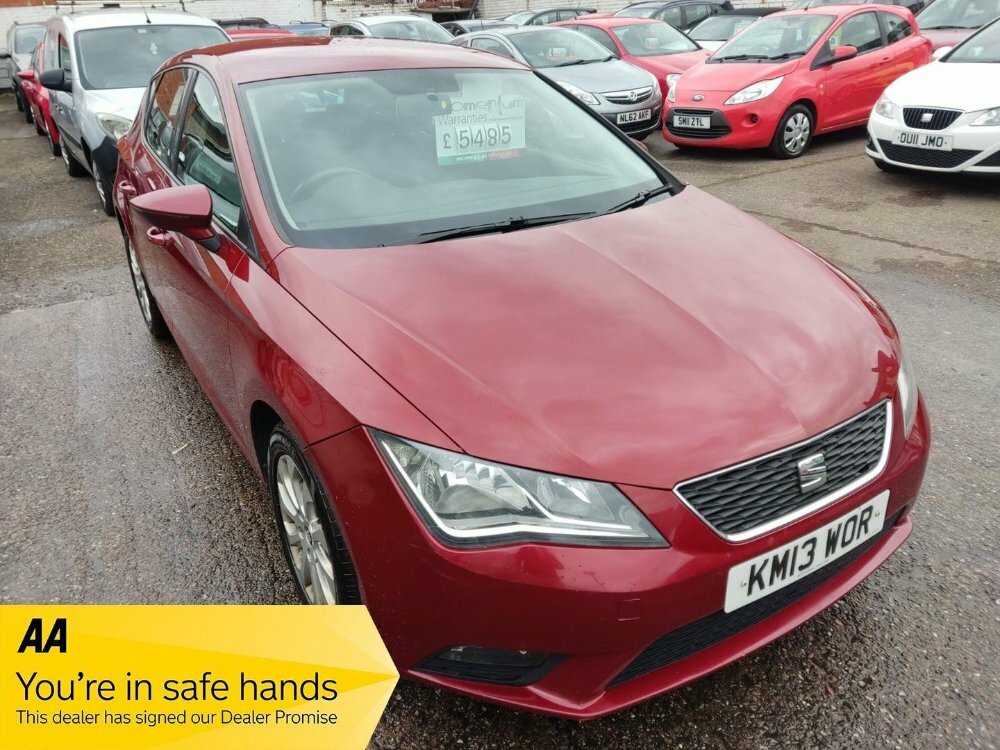 Compare Seat Leon Hatchback 1.2 Tsi Se Euro 5 Ss 201313 KM13WOR Red
