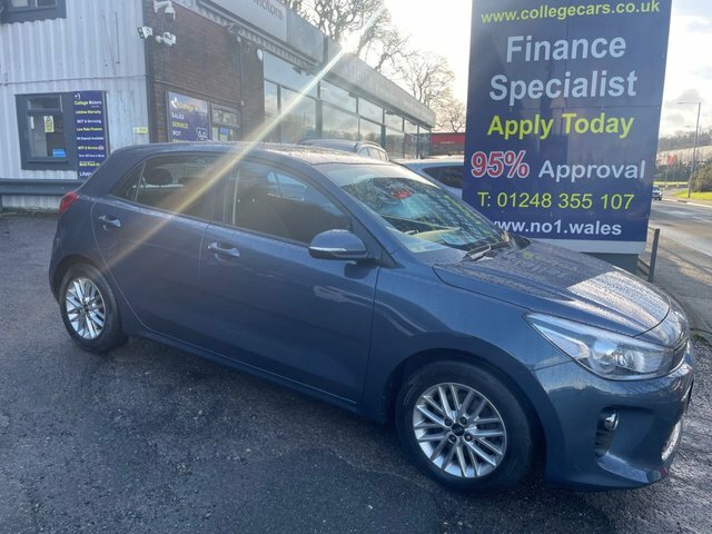 Kia RIO 201919 1.0 2 Isg 99 Bhp, Only One Owner, Only Blue #1