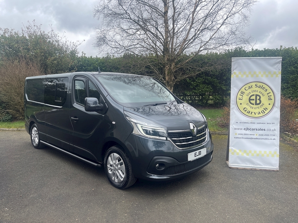 Compare Renault Trafic Ll30 Sport Energy Dci VE70XAD Grey