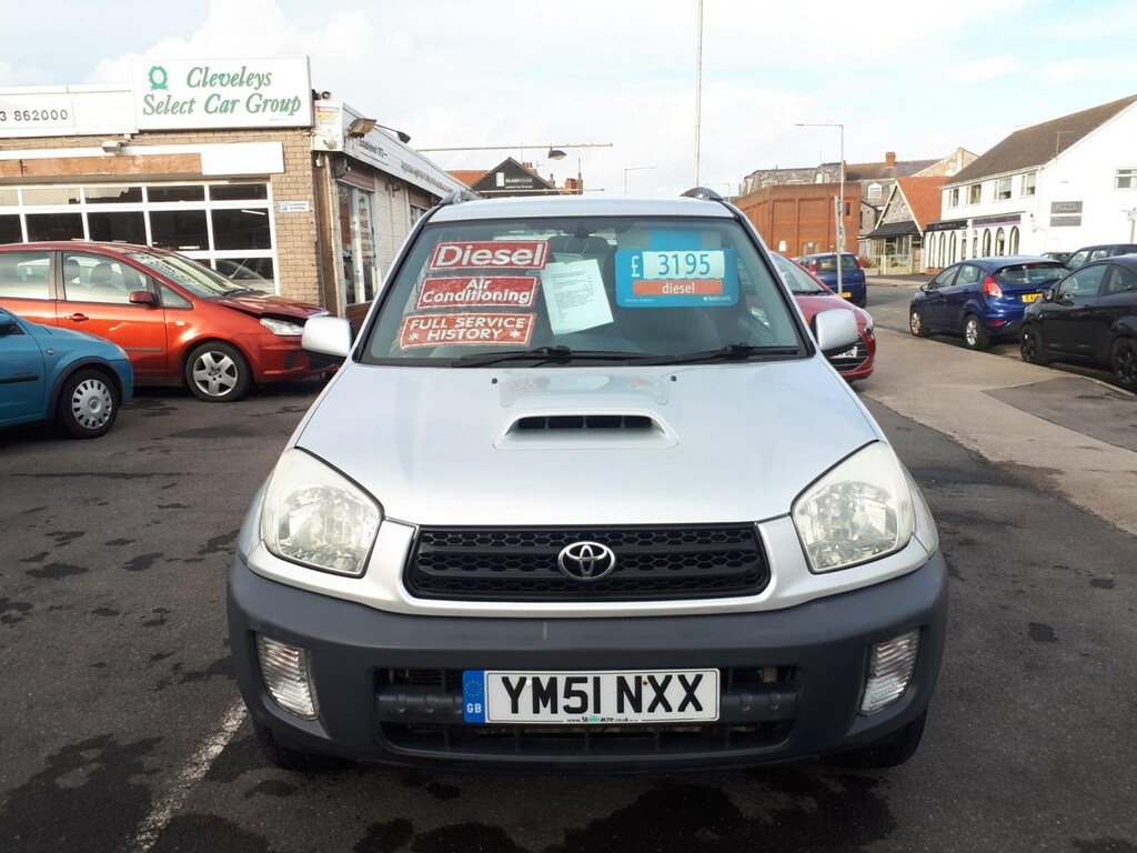 Compare Toyota Rav 4 4 Nv 2.0 D-4d 3-Door From 2,695 Retail Pa YM51NXX Silver