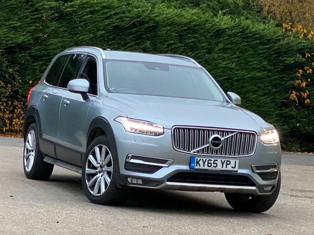 Compare Volvo XC90 2.0 D5 Inscription Geartronic 4Wd Ss KY65YPJ Silver