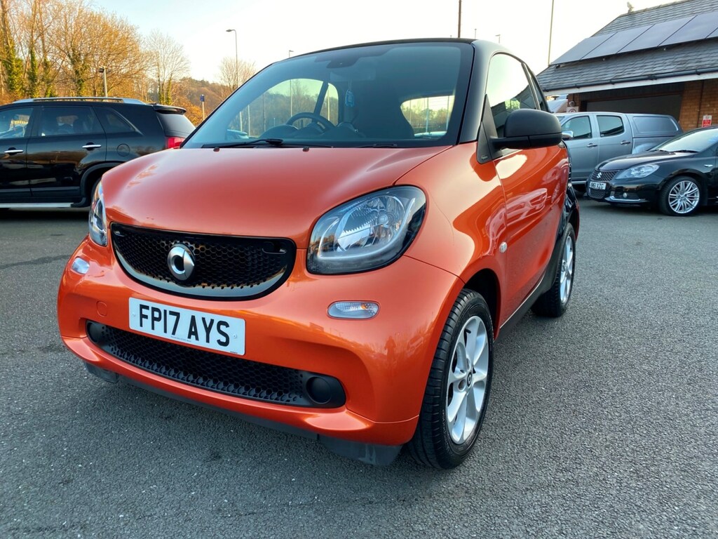 Compare Smart Fortwo Coupe Passion FP17AYS Orange