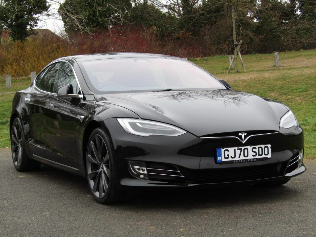 Compare Tesla Model S Dual Motor Performance 4Wd GJ70SDO Black