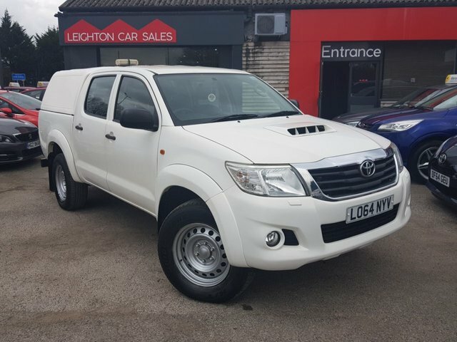 Compare Toyota HILUX Pickup LO64NYV White
