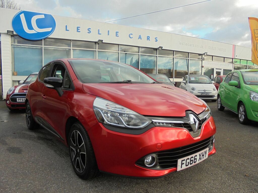 Compare Renault Clio Dynamique Nav Tce FG66XHY Red