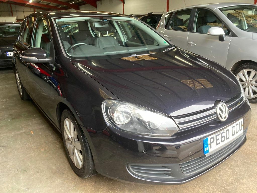 Compare Volkswagen Golf 1.6 Tdi Bluemotion Tech Se Euro 5 Ss PE60GCU Black