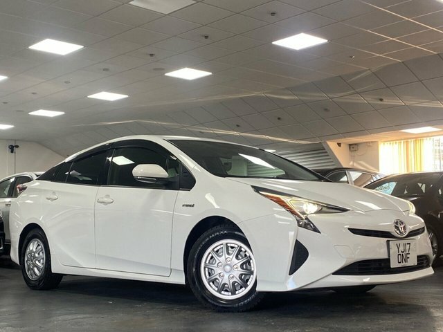 Compare Toyota Prius Petrol YJ17ONF White