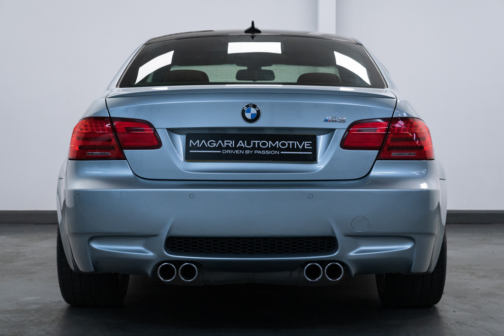 Compare BMW M3 4.0 Iv8 Dct  Blue