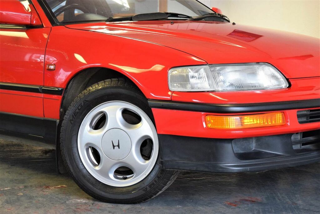 Compare Honda Cr-X Coupe 1.6 Vtec Crx 1991H H886GEG Red