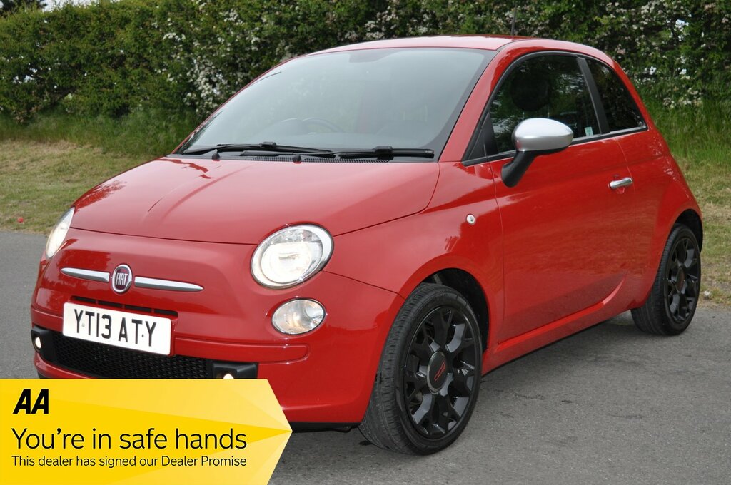 Compare Fiat 500 Hatchback Street 201313 YT13ATY Red