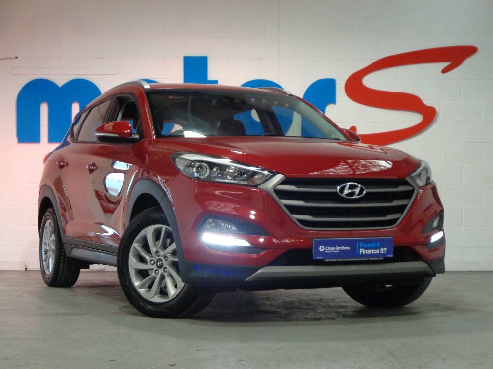 Compare Hyundai Tucson 1.6 Gdi Blue Drive Se Nav 2Wdsale HV18WCM Red
