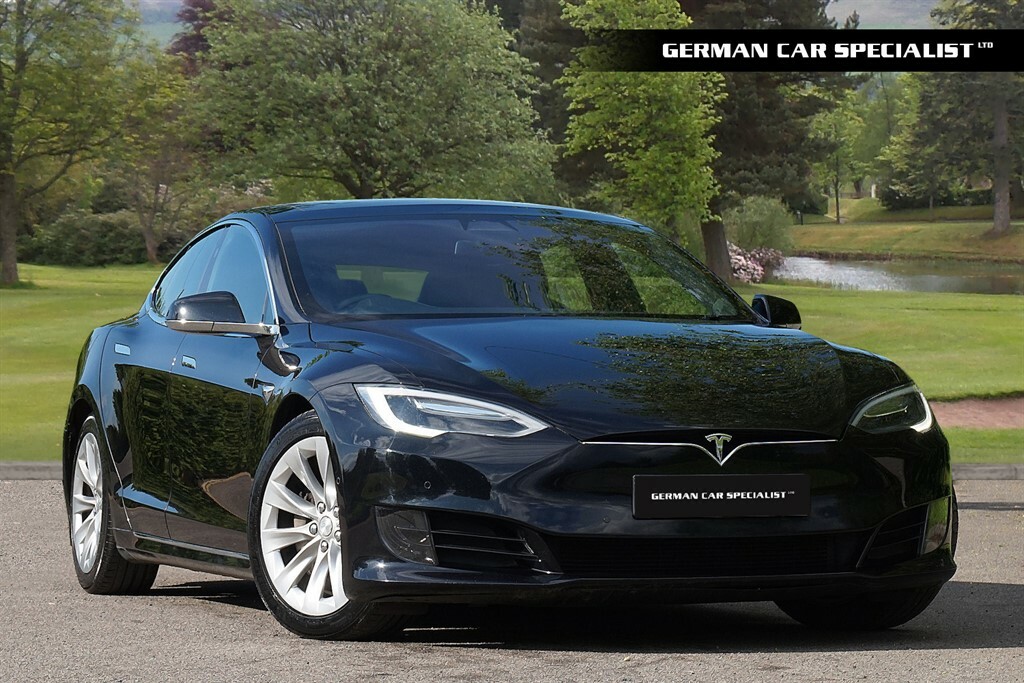 Compare Tesla Model S Model S 100D MM17OKW Black