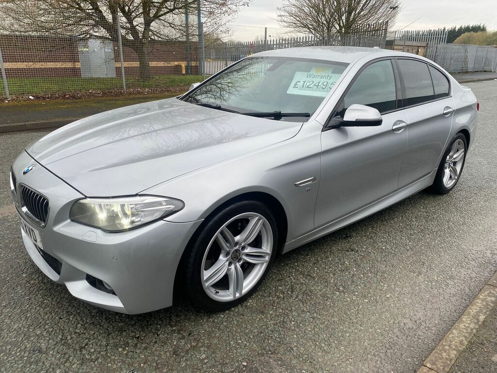Compare BMW 5 Series Saloon 3.0 530D M Sport Euro 6 Ss 201 YJ15XVD Silver
