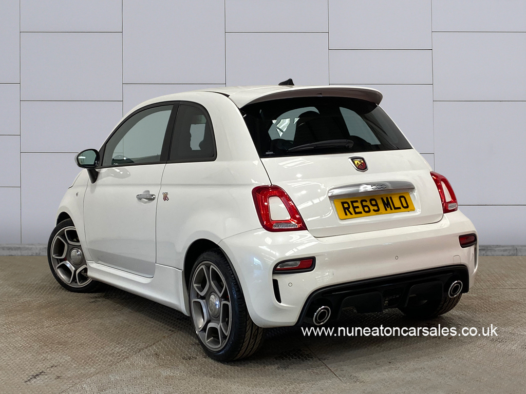 Compare Abarth 595 Hatchback 1.4 RE69MLO White