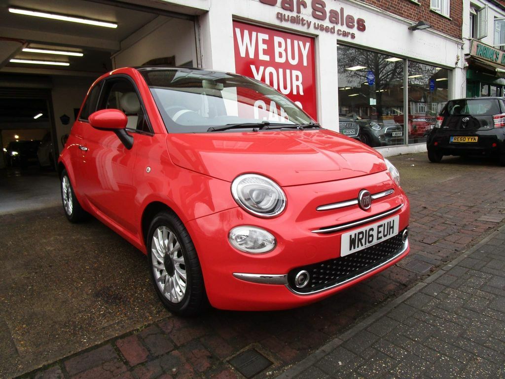 Compare Fiat 500 1.2 Lounge Euro 6 Ss WR16EUH Red