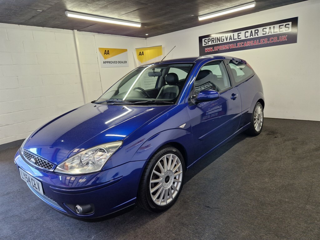 Compare Ford Focus St 170 LY54CLV Blue