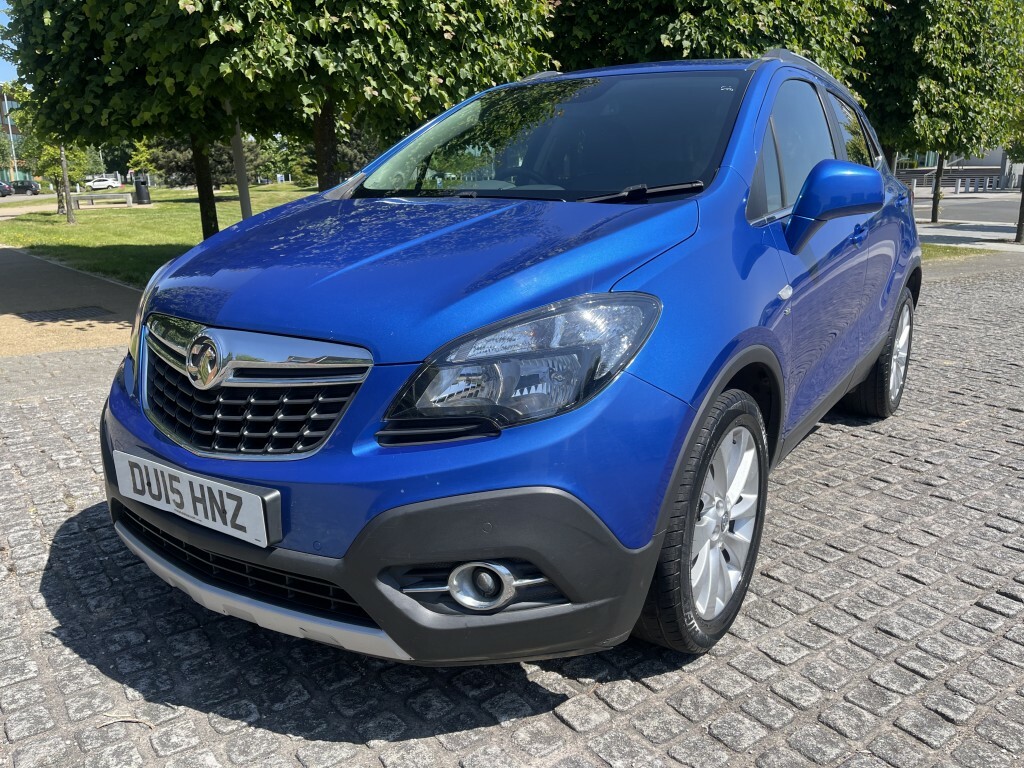 Compare Vauxhall Mokka Hatchback 1.7 DU15HNZ Blue