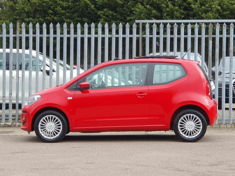 Compare Volkswagen Up 1.0 High Up Euro 6 FL65OJH Red
