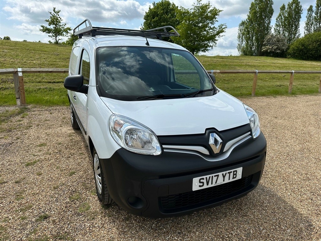 Compare Renault Kangoo 1.5 Dci Energy Ml19 Business L2 Euro 6 Ss SV17YTB White